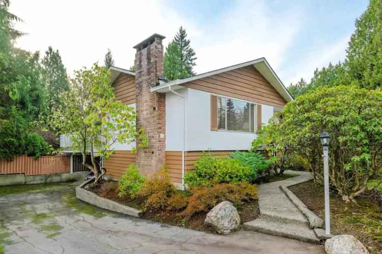 House For Sale in Burnaby, British Columbia