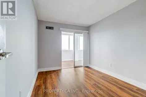 2 rooms apartment of 519 m² in Toronto