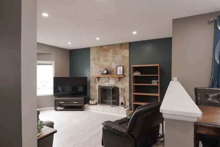 121 Cowley Bay: Move-In Ready Family Home