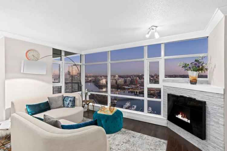 Yaletown Condo for Sale: Stunning Waterfront Views