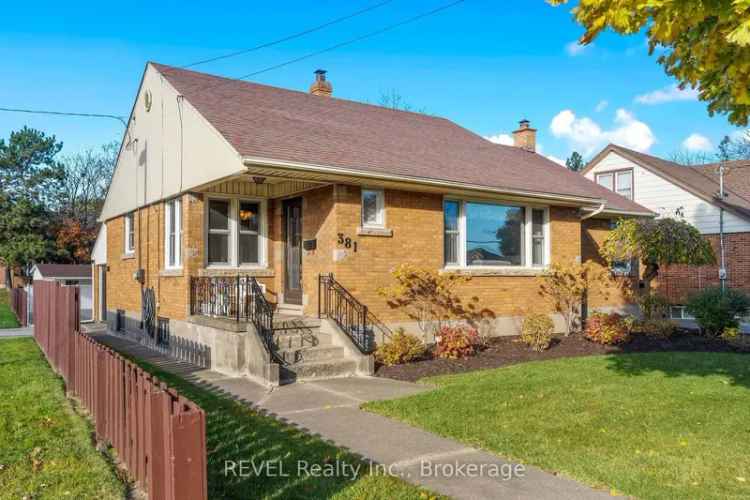 House For Sale in 381, Niagara Street, St. Catharines, Ontario