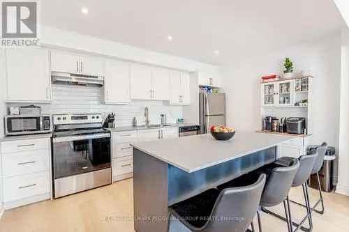 Family Home in Barrie Innishore, Modern Kitchen, 3 Bedrooms
