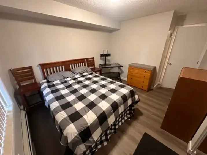 Furnished Room Rental Near MacKewen LRT and Rogers Centre