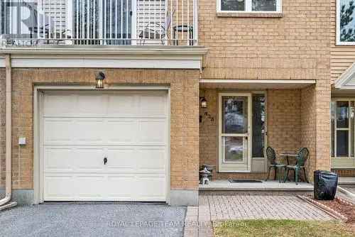 3 Bedroom Townhouse For Sale in Barrhaven Ottawa