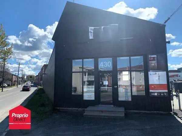 Commercial Building Office for Sale Estrie 10000 sq ft