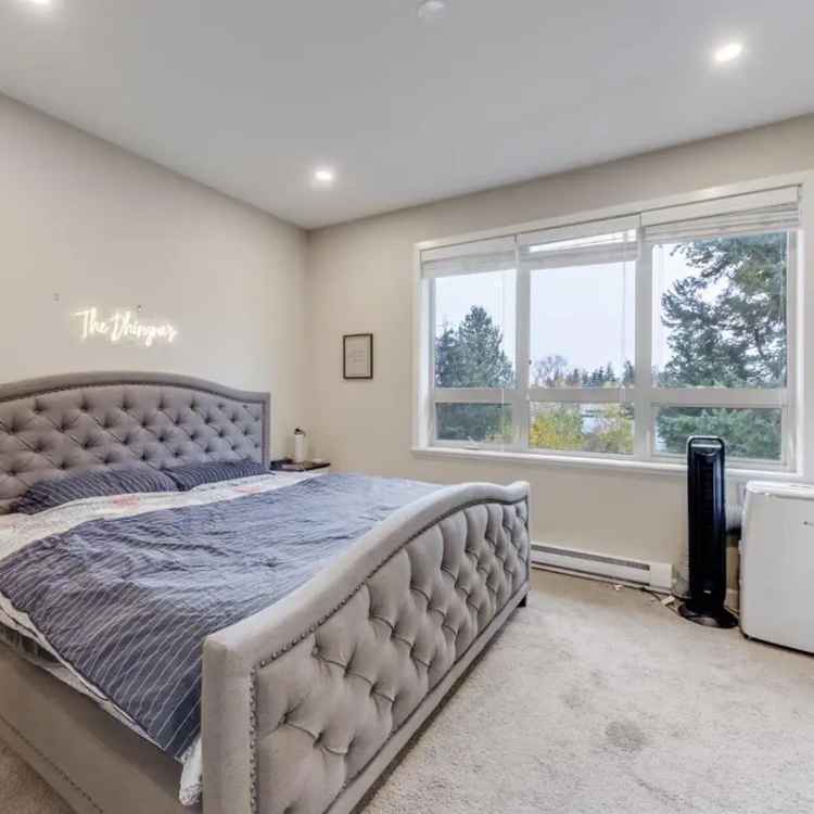 2 Bed+Den Top Floor Apartment in South Surrey with Mountain Views