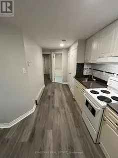 2 Bedroom 51m² Apartment in Toronto Mimico - Move In Ready