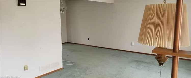 Updated Home near Lake Erie and Amenities