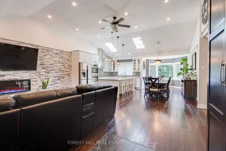 House For Sale in Innisfil, Ontario