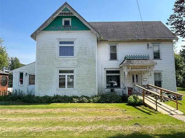 Five-Bedroom Home on Two Acres Family and Investor Opportunity