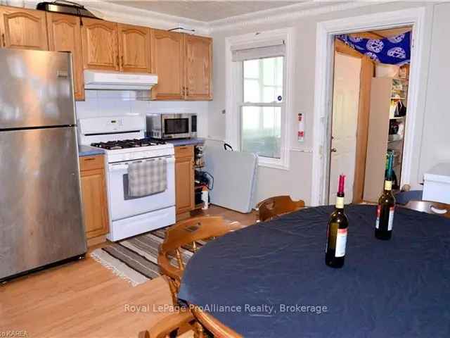 House For Sale in Kingston, Ontario