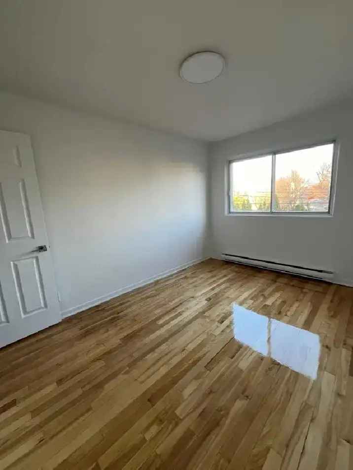 1200$ - 3 1/2 à louer à Lasalle / for rent in Lasalle