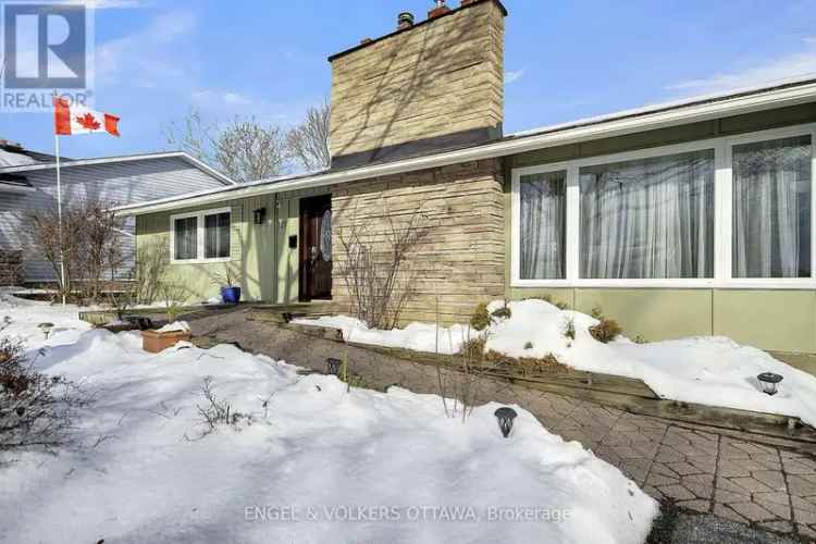 3 Bed 2.5 Bath Bungalow in Glencairn Kanata with Inground Pool