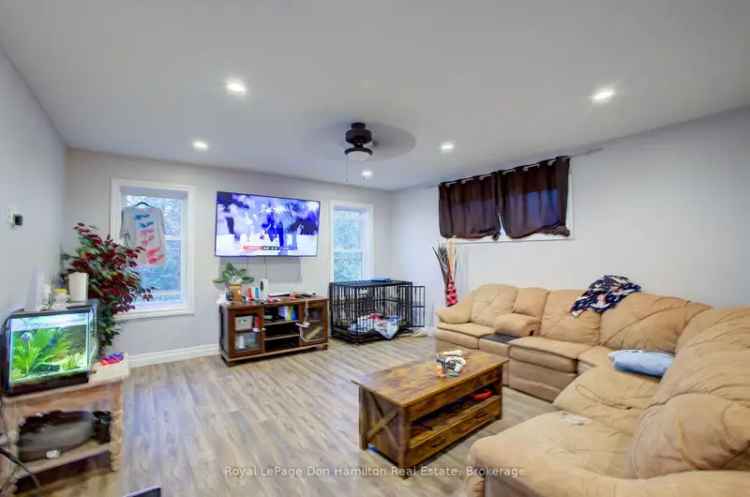 Spacious 4-Bedroom Harriston Family Home