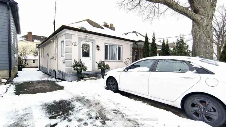 House For Sale in 53, Bowie Avenue, Toronto, Ontario