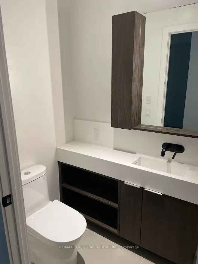 Condo For Rent in Toronto, Ontario