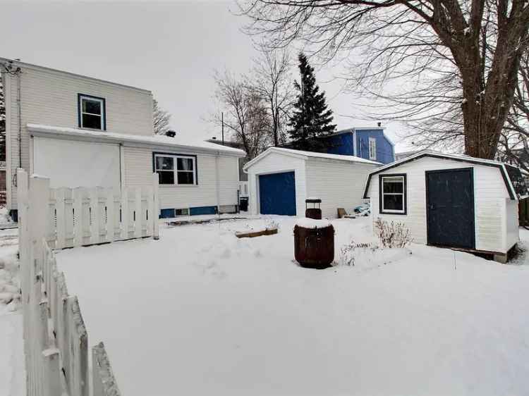 One-and-a-half-storey house for sale, 40, Rue de la Visitation, Lévis (Desjardins) - Proprio Direct