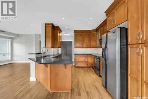 Riverfront Condo 2 Bed 2 Bath 1368 sq ft Saskatoon