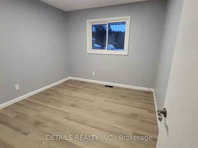 Great Starter Home Downsizing Fresh Paint New Floor Granite Kitchen