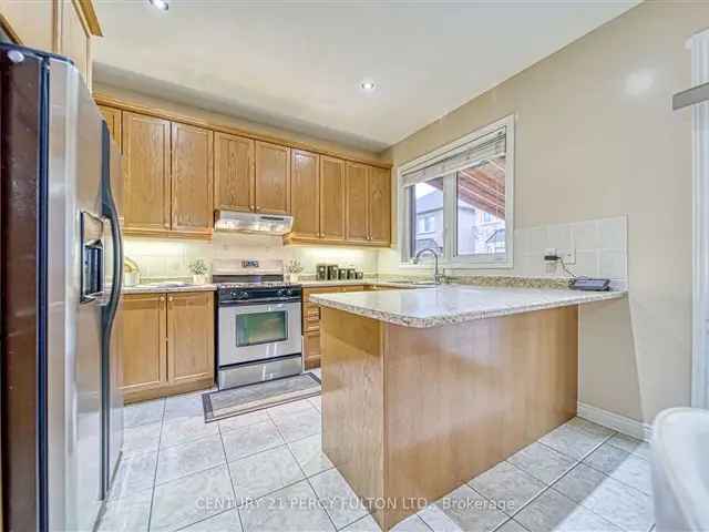 House For Sale in Brampton, Ontario