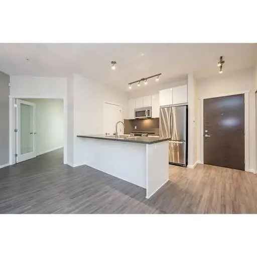 1 Bed 1 Bath Ground Floor Unit in Coquitlam 792 sq ft