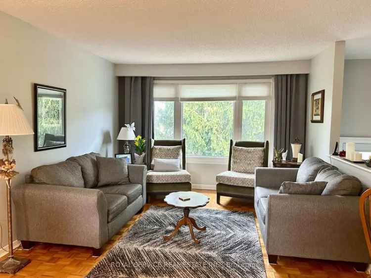 3 Bedroom Raised Bungalow in Port Hope