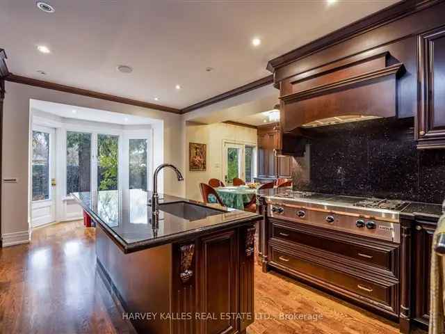 House For Sale in Toronto, Ontario