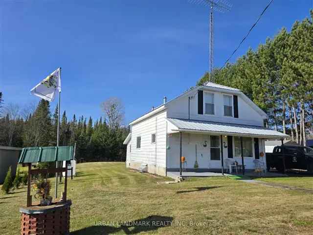 House For Sale in South Algonquin Township, Ontario