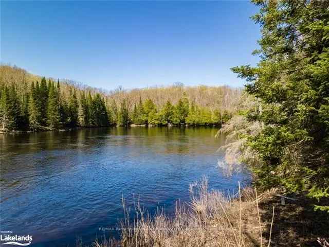 Riverside Haven on Magnetawan River 1.5 Acre Lot