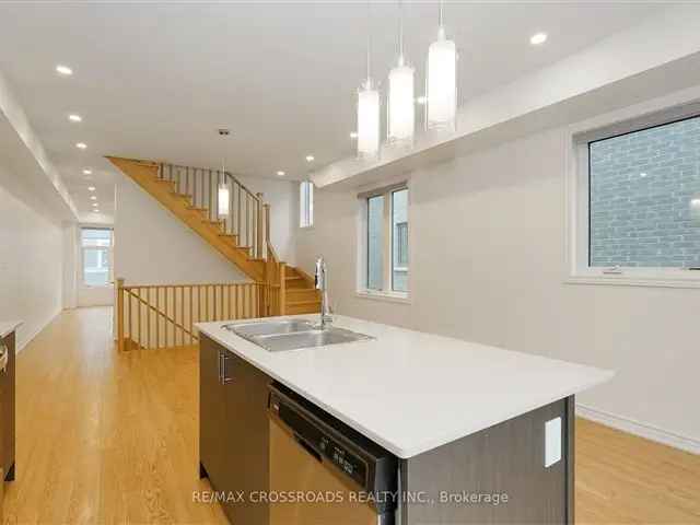 4 Bedroom Townhome in Symphony Towns Oshawa