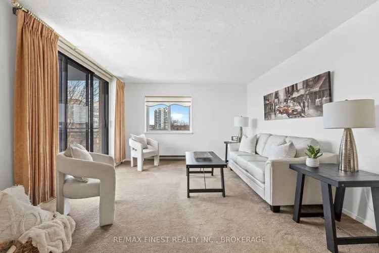 Kingston Barriefield Condo: Updated 2-Bed, 2-Bath with Stunning Views