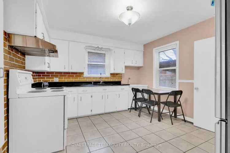 Stunning 6 Bed 3 Bath Detached Home with Finished Basement