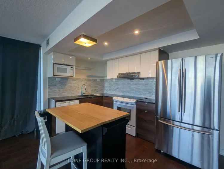 Rent 2 Bedroom Apartment in North York with Modern Amenities