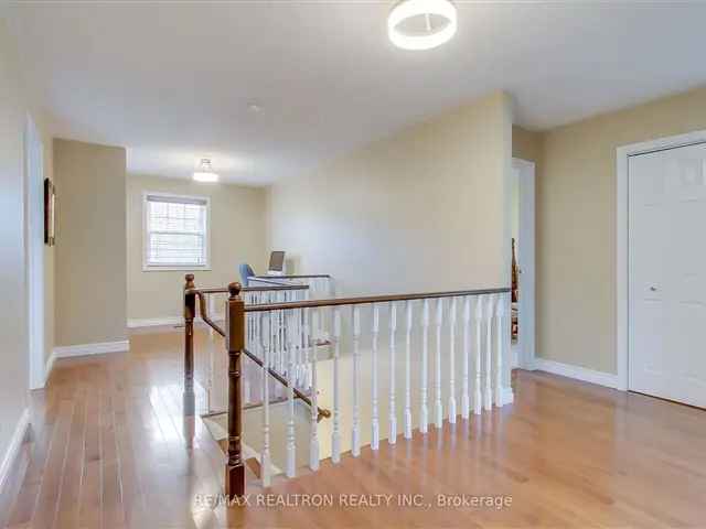 House For Sale in Georgina, Ontario