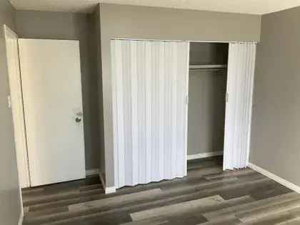 2 rooms apartment of 65 m² in Edmonton