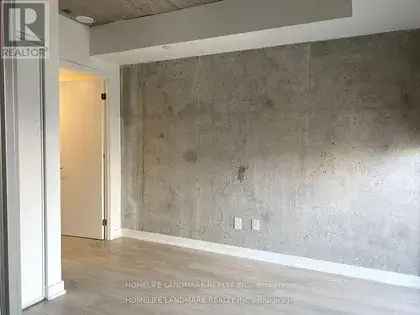 2 Bedroom Condo Toronto Garden District 90m²
