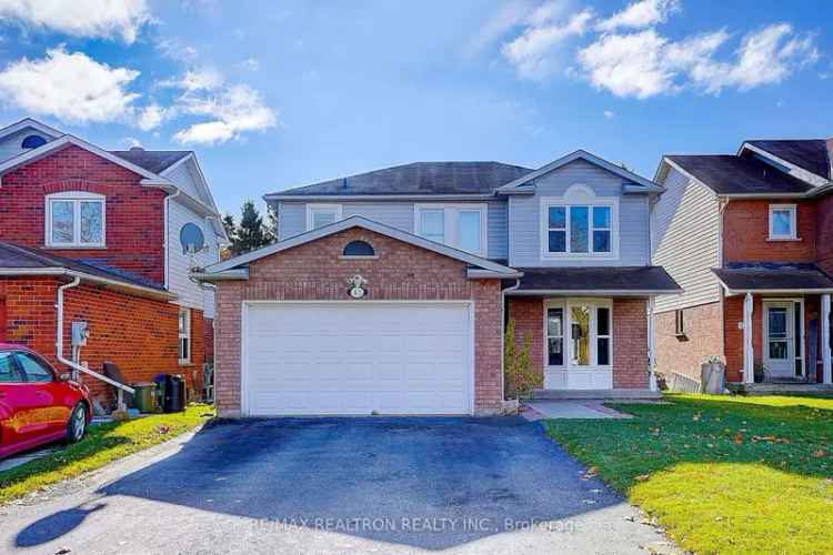 House For Sale in Barrie, Ontario