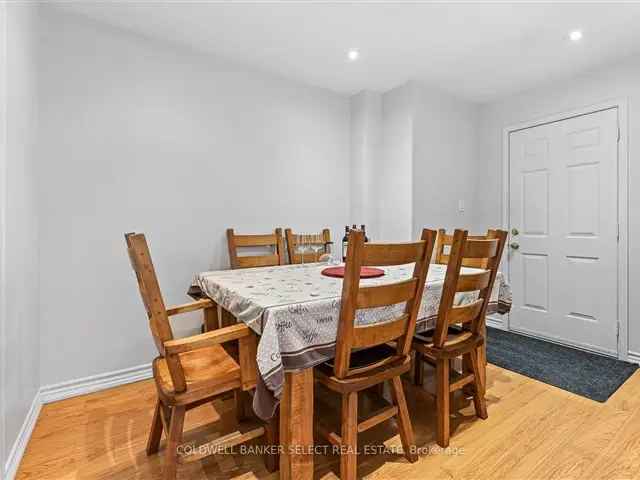 Townhouse For Sale in Caledon, Ontario