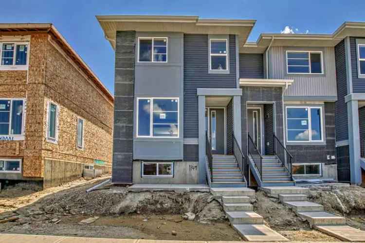 Townhouse For Rent in Chestermere, Alberta