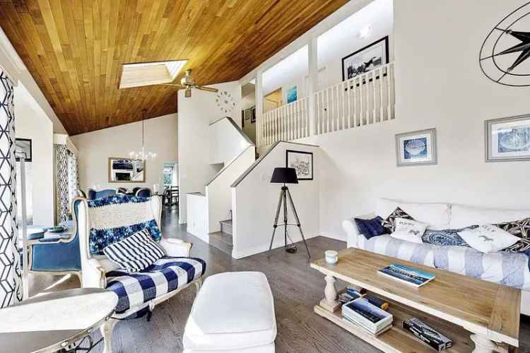 5-Bedroom Home in North Vancouver with Pool and Stunning Inlet Views