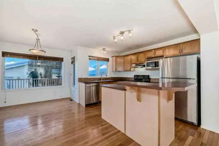 House For Rent in Calgary, Alberta