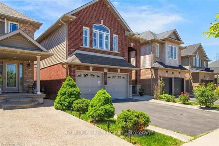 House For Sale in Hamilton, Ontario