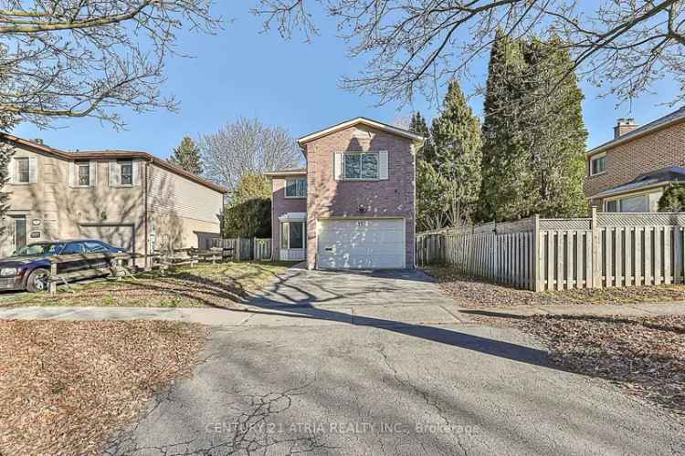 House For Sale in Richmond Hill, Ontario