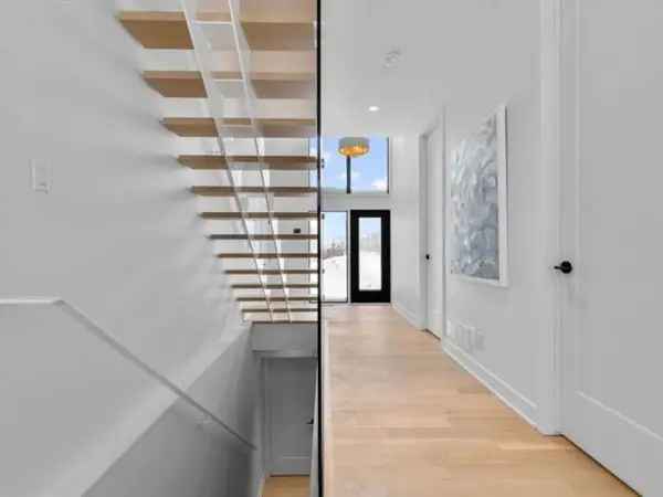 5 Bedroom Modern Home for Sale Montérégie