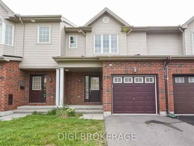 Spacious 3-Bedroom Townhome in Kanata South