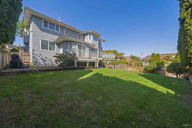 Burnaby Lake House for Sale 4400 sqft Luxurious Primary Bedroom Family Home