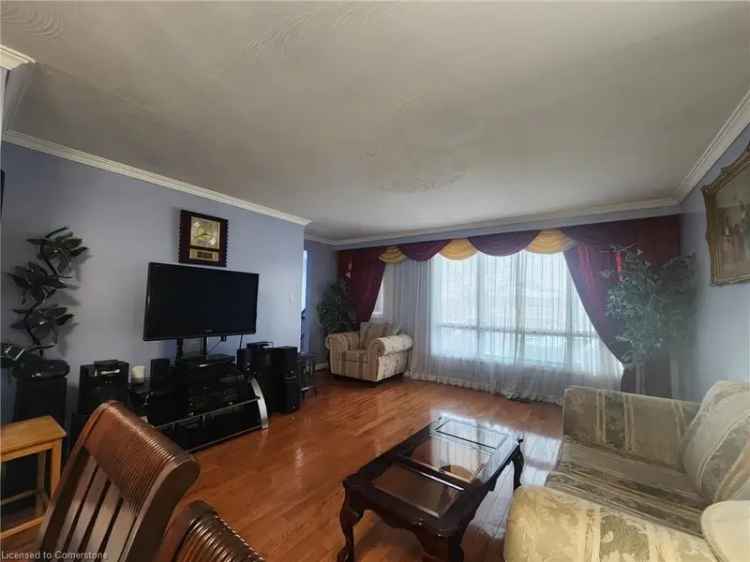 House For Sale in 55, Firgrove Crescent, Toronto, Ontario