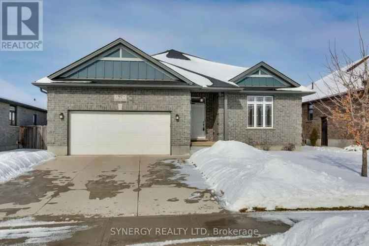 3-Bedroom 3-Bathroom Bungalow with Finished Basement and Large Lot