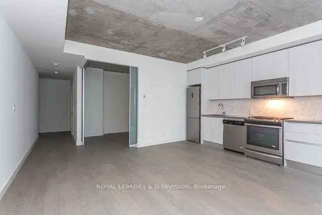 Condo For Sale in Toronto, Ontario