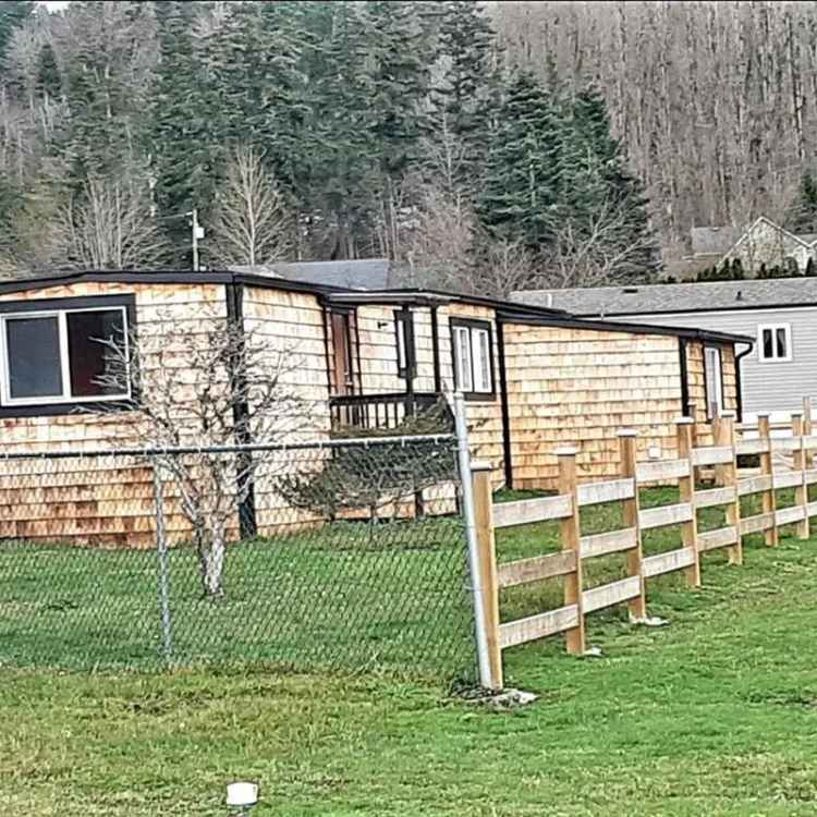 Updated 2-Bedroom Mobile Home in 55+ Park